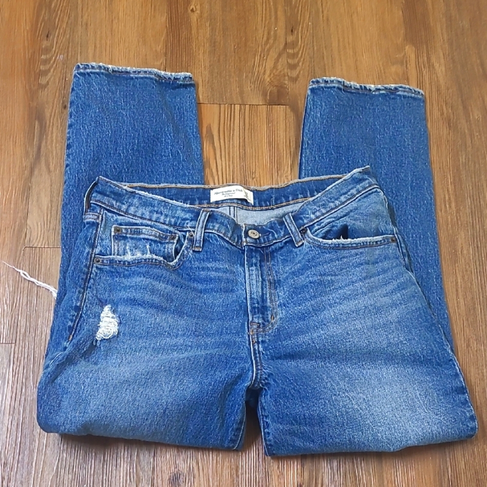 Abercrombie &‎ Fitch Distressed Blue Jeans used good condition.